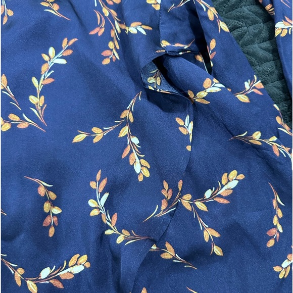 Size 3 new silk  dress with ticket.  Never been worn. - Picture 1 of 7